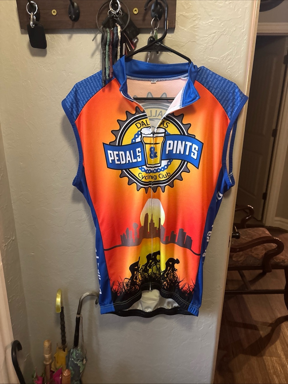Dallas Pedals & Pints Cycling Club Jersey XL Sleeveless Full Zip Cycling
